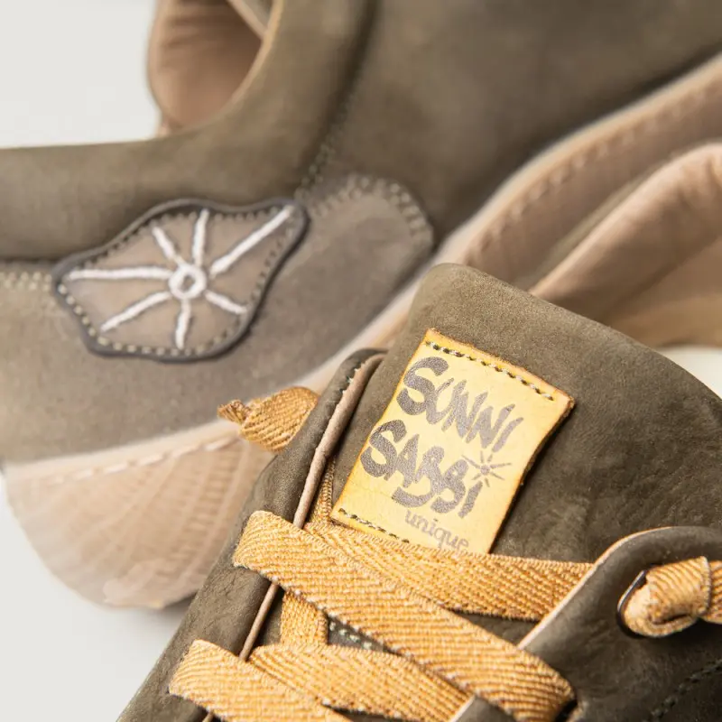 Sunni Sabbi OKI 014 KAKI 04.webp