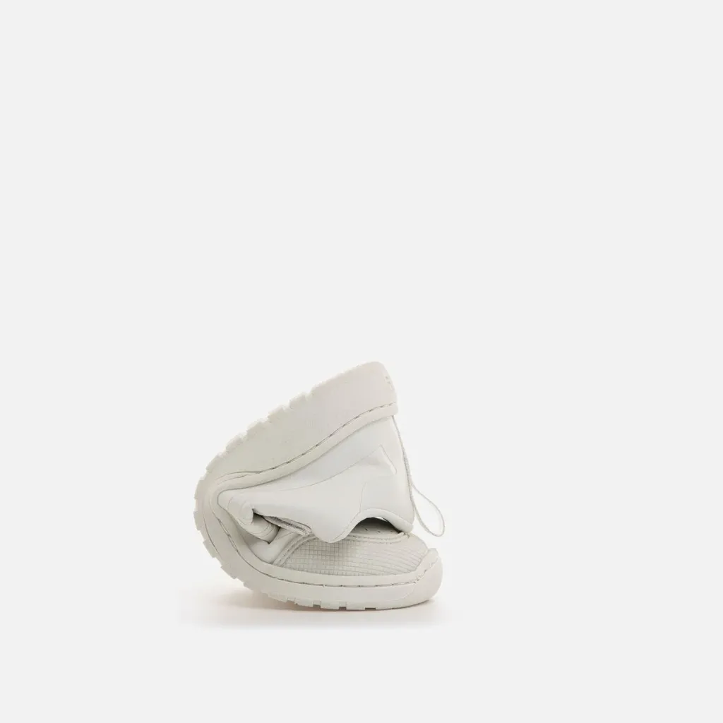 Mustang 49047 C49438 BLANCO 03.webp