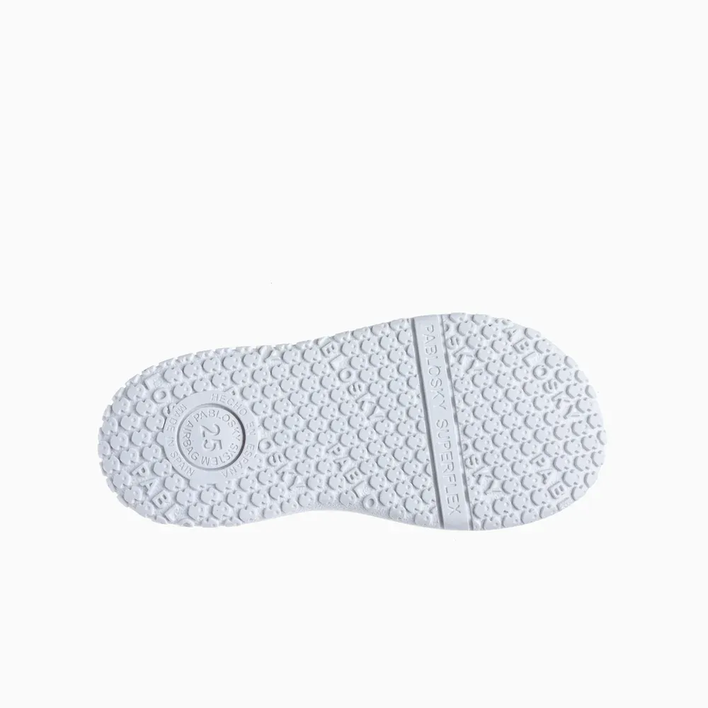 Pablosky 220000 PLUS BLANCO 08.webp