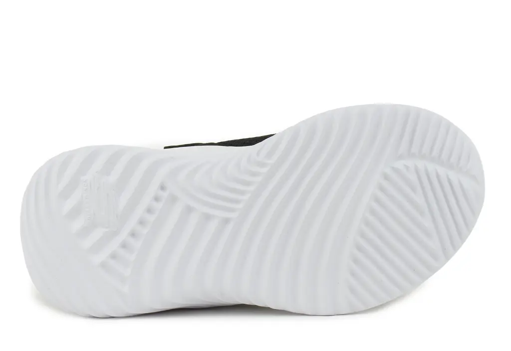 Skechers 403906N BLK 04.webp